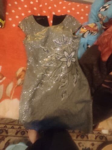 lady sharm donlar: Ziyafət donu, Mini, S — 1