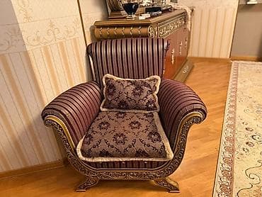 oturaca: İşlənmiş, Klassik divan, 2 kreslo, Divan, Bazasız, Açılmayan — 2