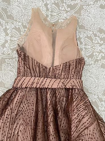 meqa maks: 200 azn 1 defe geyilib 34-36 olcu — 5