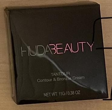 bot 38: New huda arzum beautyden alinib yenidir qutusunda Huda Beauty Tantour — 1