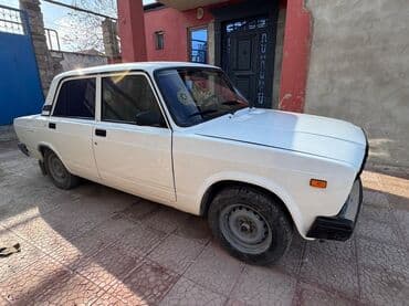 VAZ (LADA) 2107: 1.5 l | Sedan