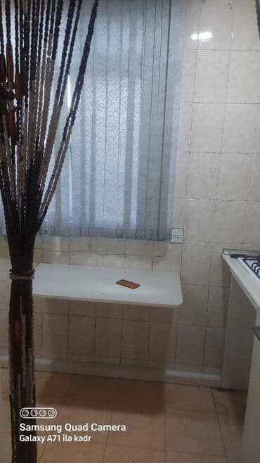 meronun arxası: Bakı, Bakıxanov qəs., 2 otaqlı, Köhnə tikili, m. Neftçilər, 43 kv. m — 8