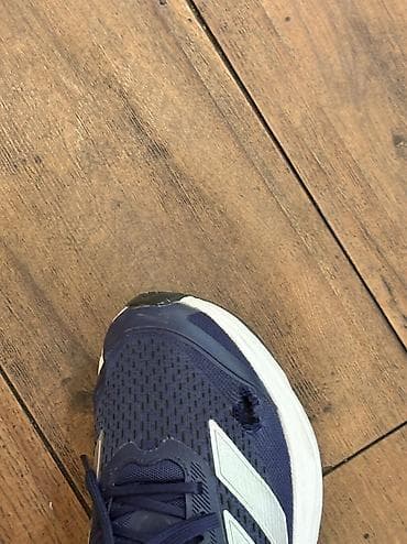 Satilir adidas original qutusuda var Sadece sag tayinda defect var — 5