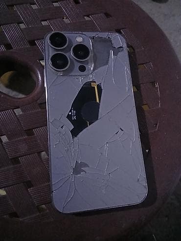 IPhone X, 256 GB, Deep Purple, Qırıq lalafo.az -da IPhone X, 256 GB, Deep Purple, Qırıq