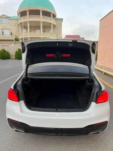 bmw 3 серия 318 at: BMW 5 series: 2 l | 2017 il Sedan — 14