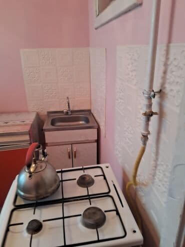Посуточная аренда квартир: Сдаю однокомнатную квартиру м.Нефтчиляр, 7/9,имеются все необходимые — 6