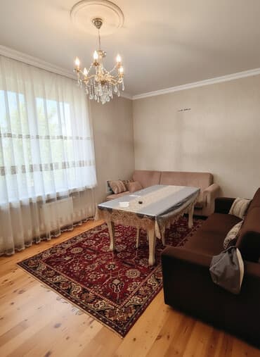 kirayə ev neftciler: 70 kv. m, 2 otaqlı — 1