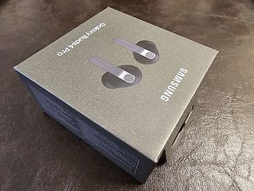 shure mikrofon satilir: Samsung Galaxy Buds4 Pro – simsiz qulaqlıq Xüsusiyyətlər: - Model — 2