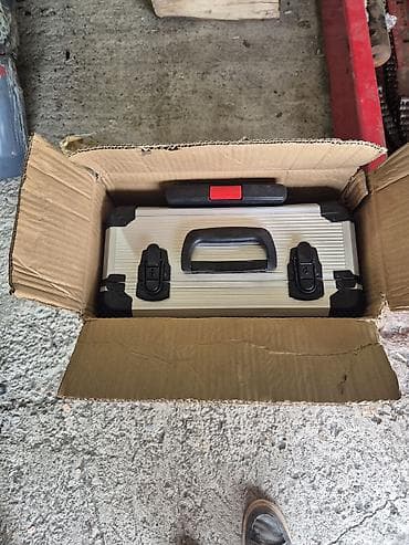 Domkratlar: Avtoservis alətləri dəsti Satılır: - Hidravlik horizontal domkrat — 3 — 7