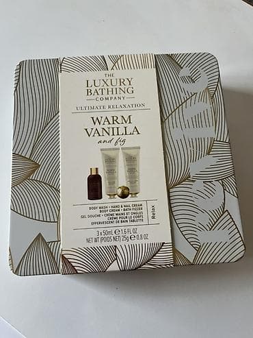 The Luxury Bathing Company hədiyyə dəsti Yeni, açılmayıb. Body wash
