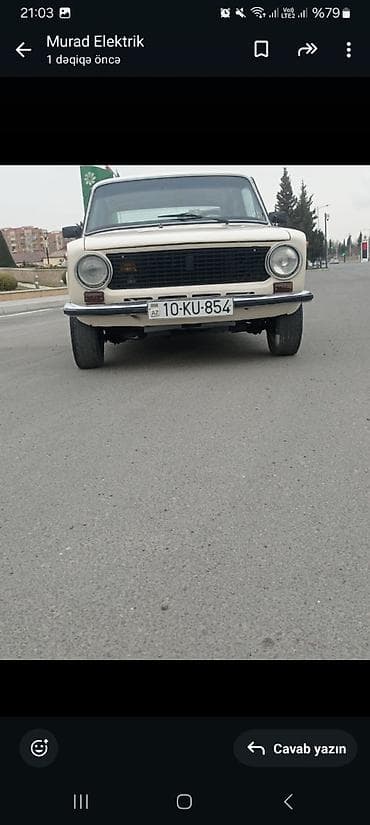 disk alemi: VAZ 2101 sedan - Kuzov: 4 qapılı, krem rəng - Nömrə nişanı: 10-KU-854 — 2