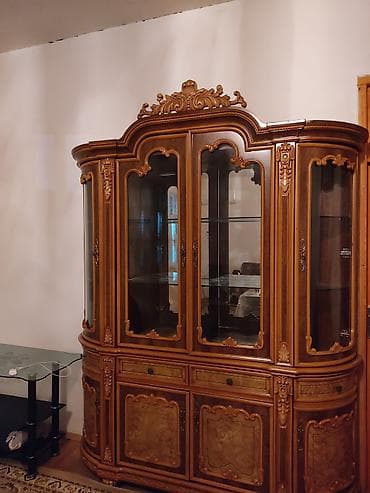 ofis şkafı: Klassik üslublu vitrin-büfe - Material: masif ağac və təbii finiş — 2