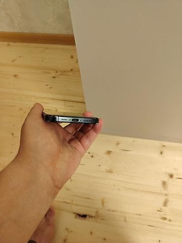 IPhone 15, 256 ГБ, Black Titanium, Беспроводная зарядка, Face ID — 5
