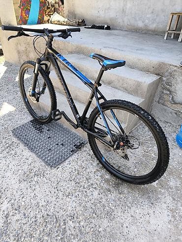Dağ velosipedləri: Dağ velosipedi – STARK (model üzərində “Slick/29” və “Stark” yazıları — 3
