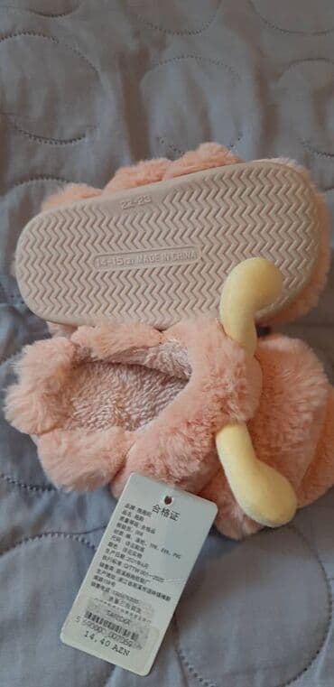 Dəstlər: Продаются утепленнве тапочки для девочки. Размер 22-23. Абсолютно — 2
