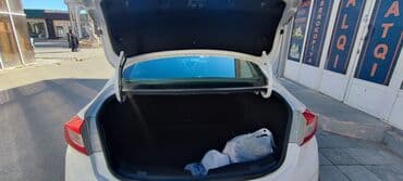 hyundai i20 qiymeti: Chevrolet Cruze: 1.4 l | 2016 il 207309 km Sedan — 6