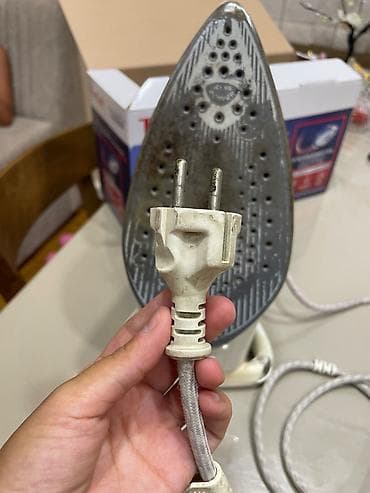 Buharlı ütülər: Tefal utu satiram . Ela ishleyir . Buxar verir. Güclüdür Yenisi — 5