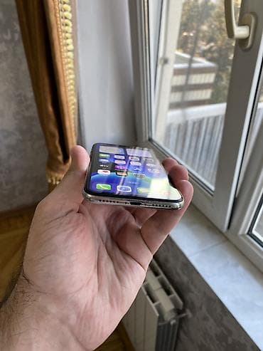 iphone x arxa: IPhone X, Gümüşü, Face ID — 9