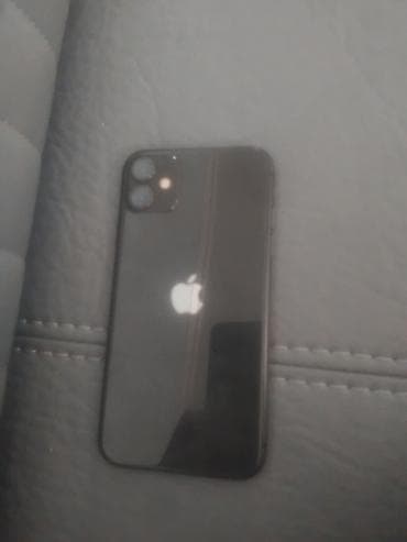 honor 7a ekran: IPhone 11, Qara — 1