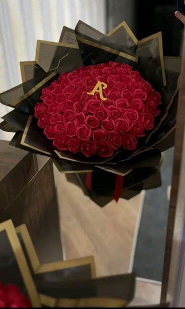 süni gul: Solmayan, süni buketlər — 22