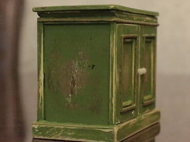 Musiqi alətləri: Miniatur skaf modeli — 3