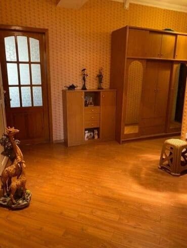 çiçək qəsəbəsi: Sabunçu rayonu,Bakıxanov qəsəbəsi,Bakıxanov ticarət mərkəzinin yanı.11 — 10