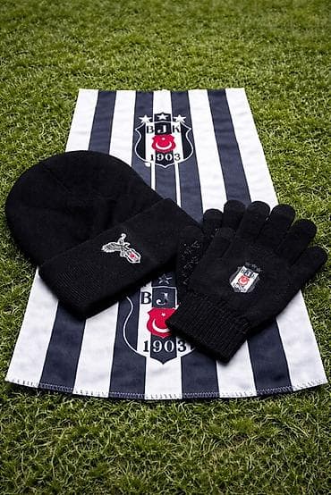 Çantalar: Beşiktaş JK qış aksessuar dəsti - Tərkib: 1 ədəd bere papaq, 1 cüt — 1