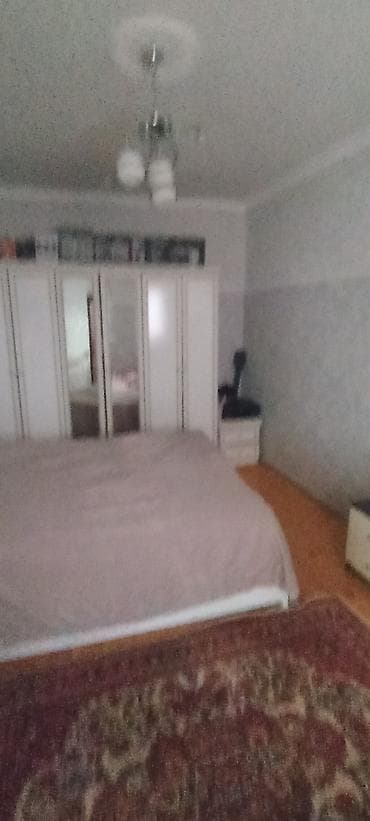 3 комнатная квартира: 3 otaqlı mənzil – mətbəx, qonaq otağı və yataq otağı, ayrıca sanitar — 3