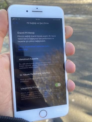 IPhone 8 Plus, 64 GB, Qızılı, Barmaq izi — 3