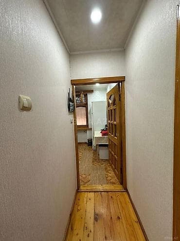 İcarəyə verilir 1 otaqlı köhnə tikili, 30 m² – İnşaatçılar m