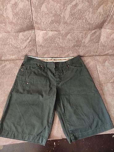 Şort satilir.bagda,dəniz kənarinda geyinmək olar.Turk malıdır lalafo.az -da Şort satilir.bagda,dəniz kənarinda geyinmək olar.Turk malıdır