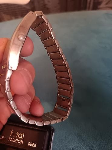 iphone saatlari: Yeni, Qol saatı, rəng - Gümüşü — 5