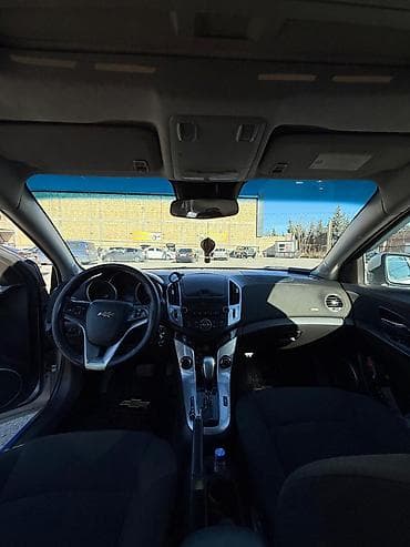 termostat satisi: Chevrolet Cruze: 1.8 l | 2012 il Sedan — 2