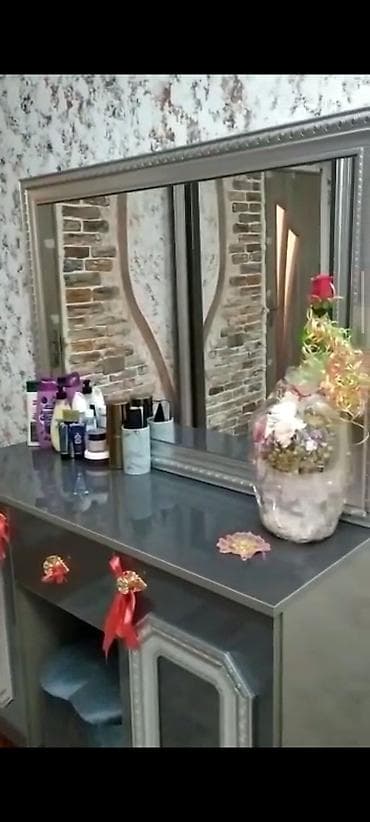 Yataq otağı mebel dəsti Təcili satılır ətraflı məlumat üçün əlaqə