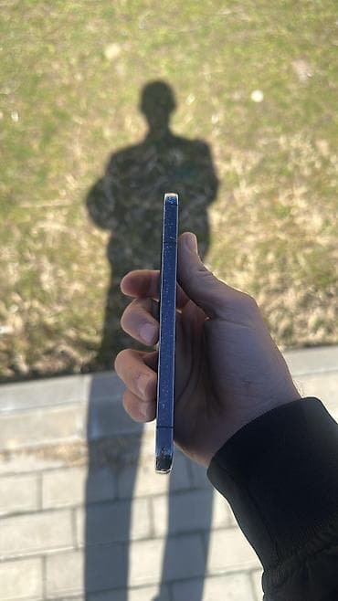 samsung a 8: Samsung Galaxy S22, 256 GB, rəng - Qara, Simsiz şarj — 3