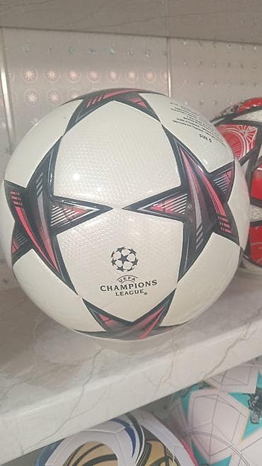 Toplar: Məhsul: UEFA Champions League futbol topları Xüsusiyyətlər: - Rəsmi — 2