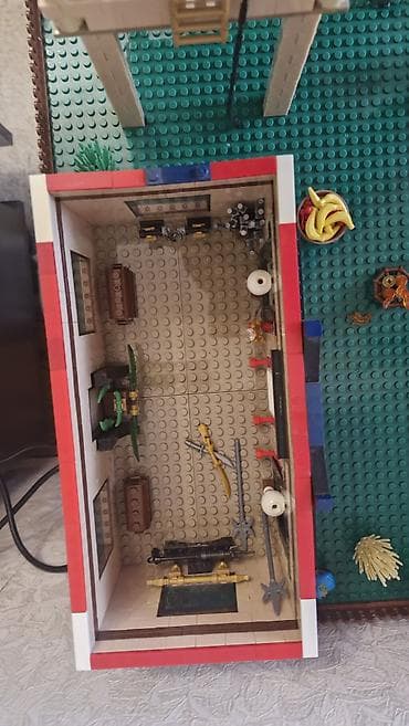 dekor ad gunu: Podorijinal (analog) LEGO diyorama – “Kənd həyəti və çay kənarı” — 3