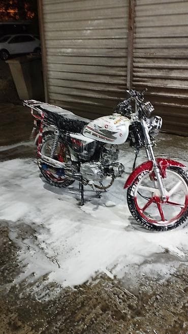Moon AF50 motosiklet - Mühərrik: 80cc, karbüratorlu, hava soyutmalı lalafo.az -da Moon AF50 motosiklet - Mühərrik: 80cc, karbüratorlu, hava soyutmalı