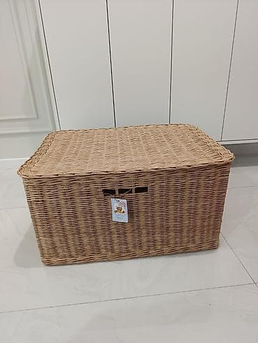 Təbii rəngli, qapaqlı hörmə səbət/qutu - Material: möhkəm süni rattan