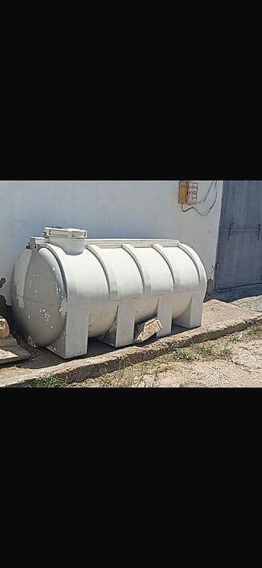 Bak, Plastik, 4000 l l, İşlənmiş