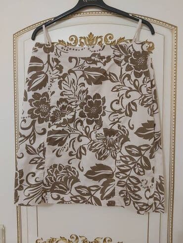 длинные юбки больших размеров: Teze kimi, razmer 40, 5 manatdan
H&M, Tom Tailor, Le Corp — 4