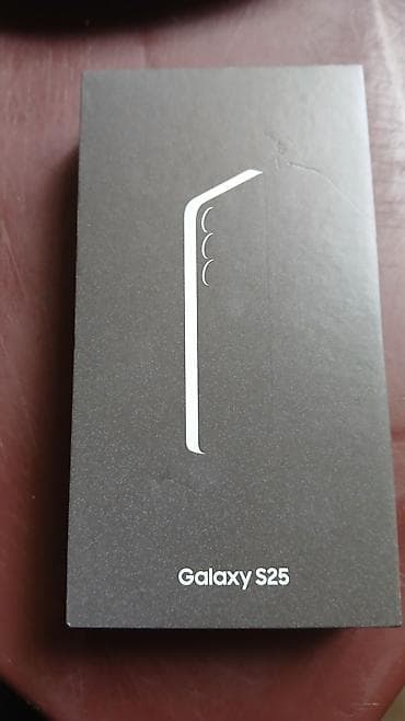 samsung level u: Samsung Galaxy S25, 256 GB, rəng - Boz, Simsiz şarj — 2
