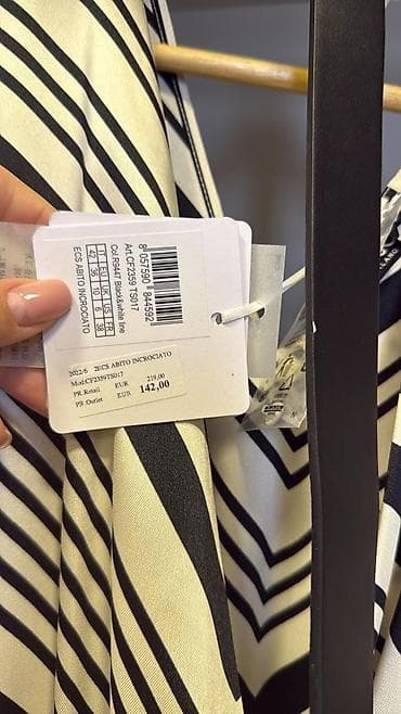 Baş geyimləri: Gündəlik don, Midi, Liu Jo, M — 4