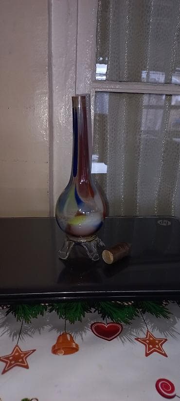 yorgan satisi: Satılır Gülab qabı 70 manat.Endirim olacaq.Qədimidir.Şüşə dekorativ — 3