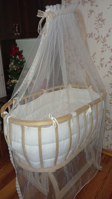 Oğlan və qız üçün, Yumru, Beşik, Dəst ilə, Yellənmə mexanizm ilə