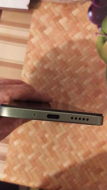 iphone pro max: Redmi smartfon – yaşıl rəng, arxa tərəfi teksturalı örtük.bir tək — 2