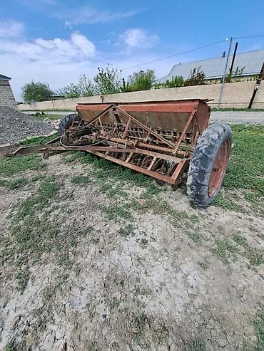 atego tekeri: Belarus 1221 təkərli kənd təsərrüfatı traktoru - Güclü ön çəki — 9