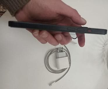 Telefon ehtiyat hissələri: IPhone 15, 128 GB, Midnight, Simsiz şarj, Face ID — 9