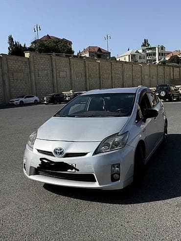 prius ön şüşə: Toyota Prius – hibrid həcmli şəhər sedanı/hatchback Texniki — 9