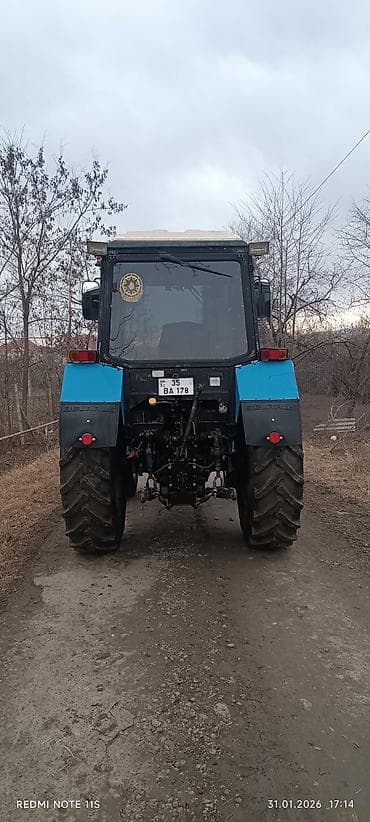 04 maşını: Belarus MTZ traktor - Rəng: mavi/qara kabinalı - Güclü dizel mühərrik — 6
